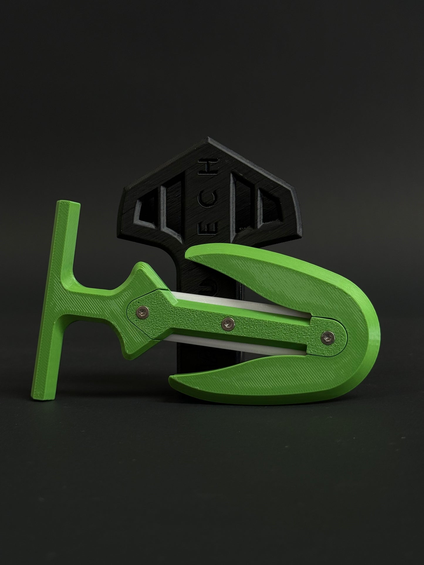Line-Cutter