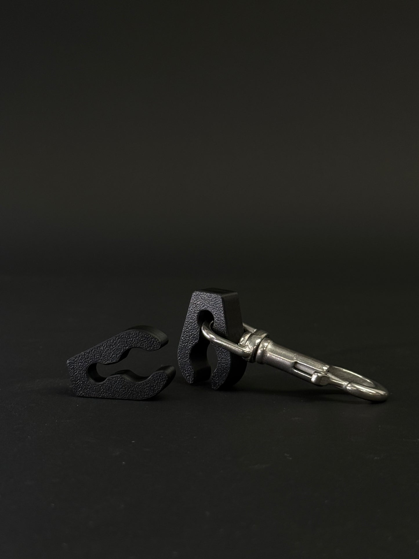 Single quick release hose clip