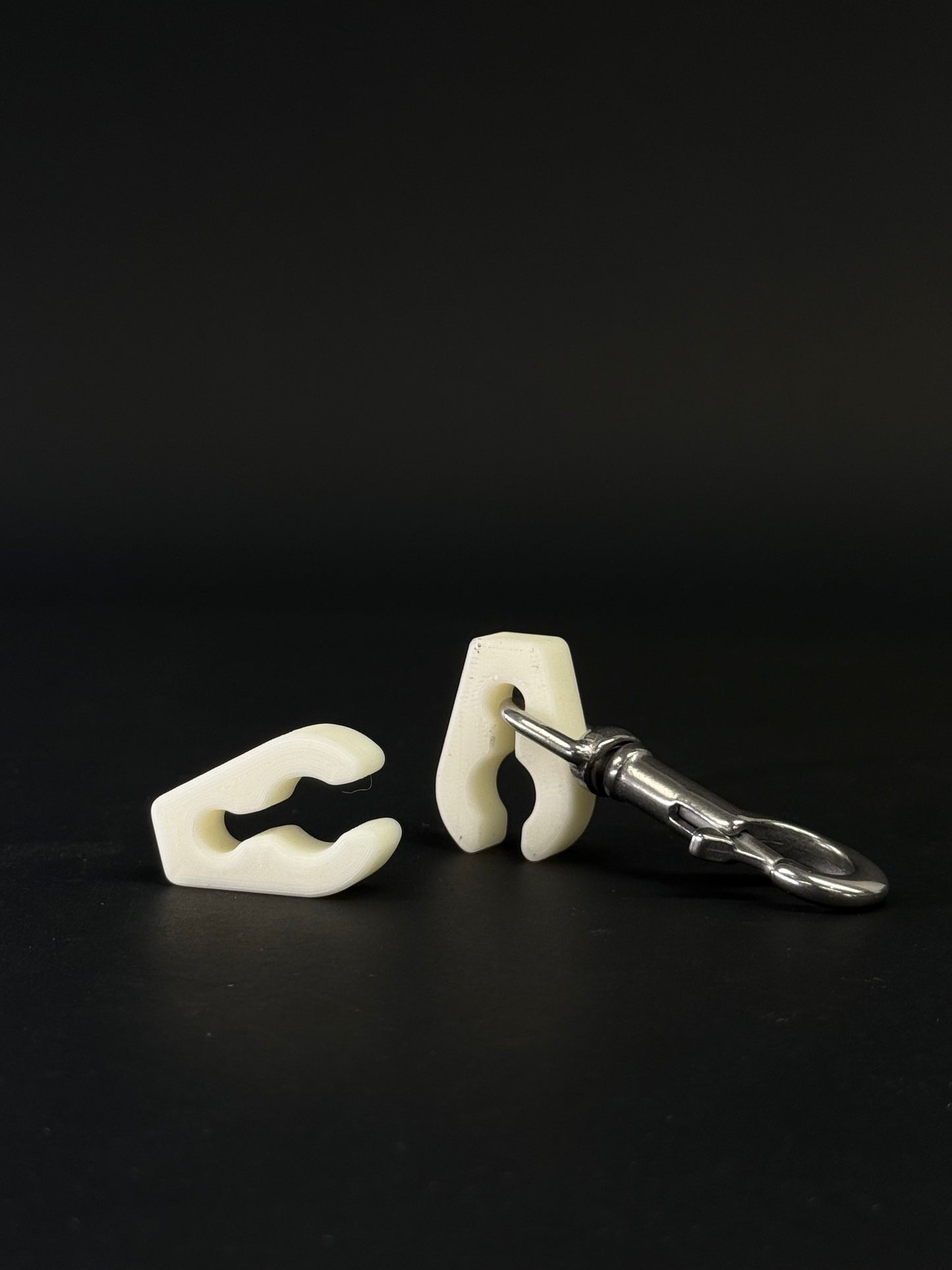 Single quick release hose clip