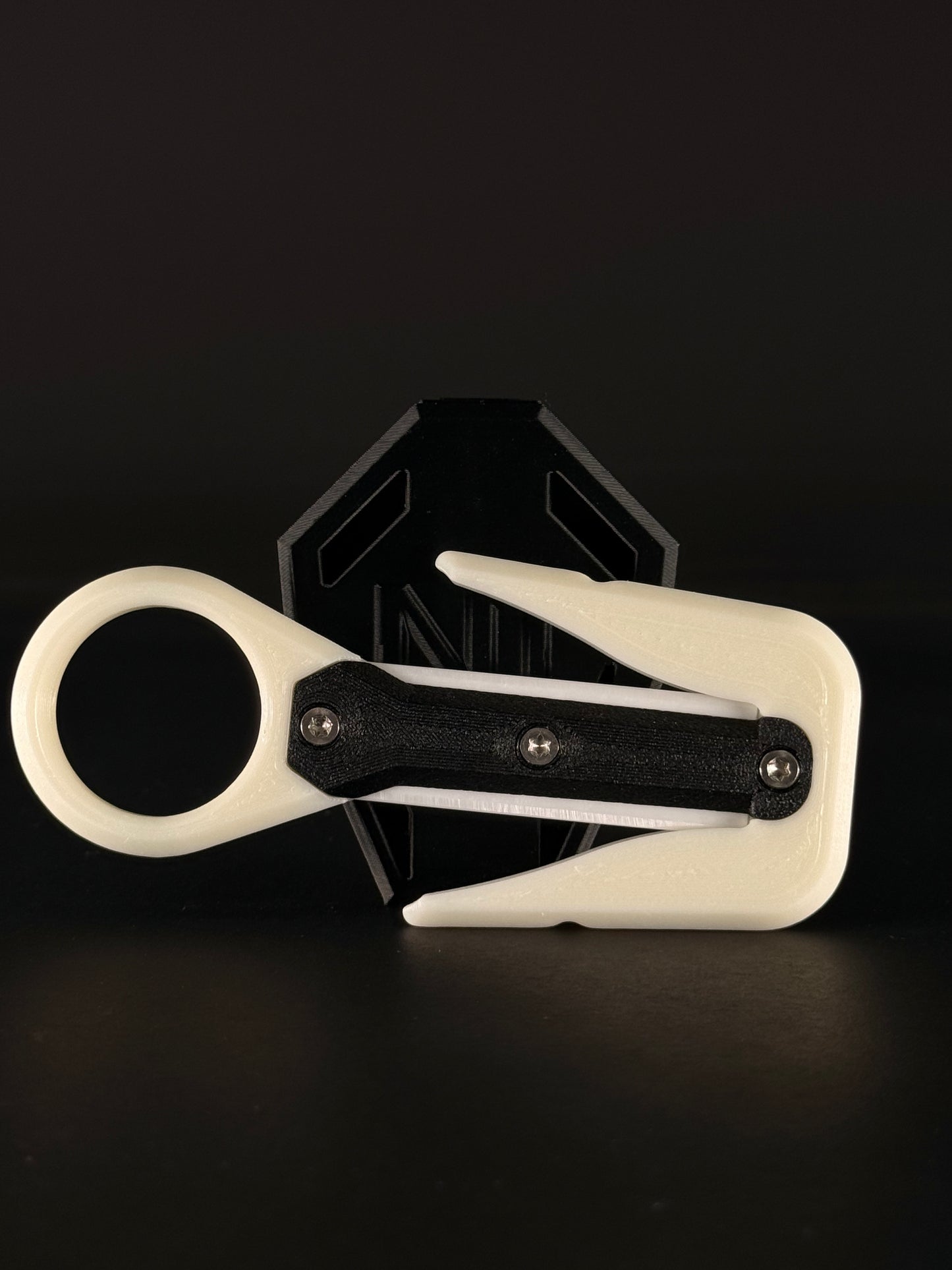 Mini line cutter