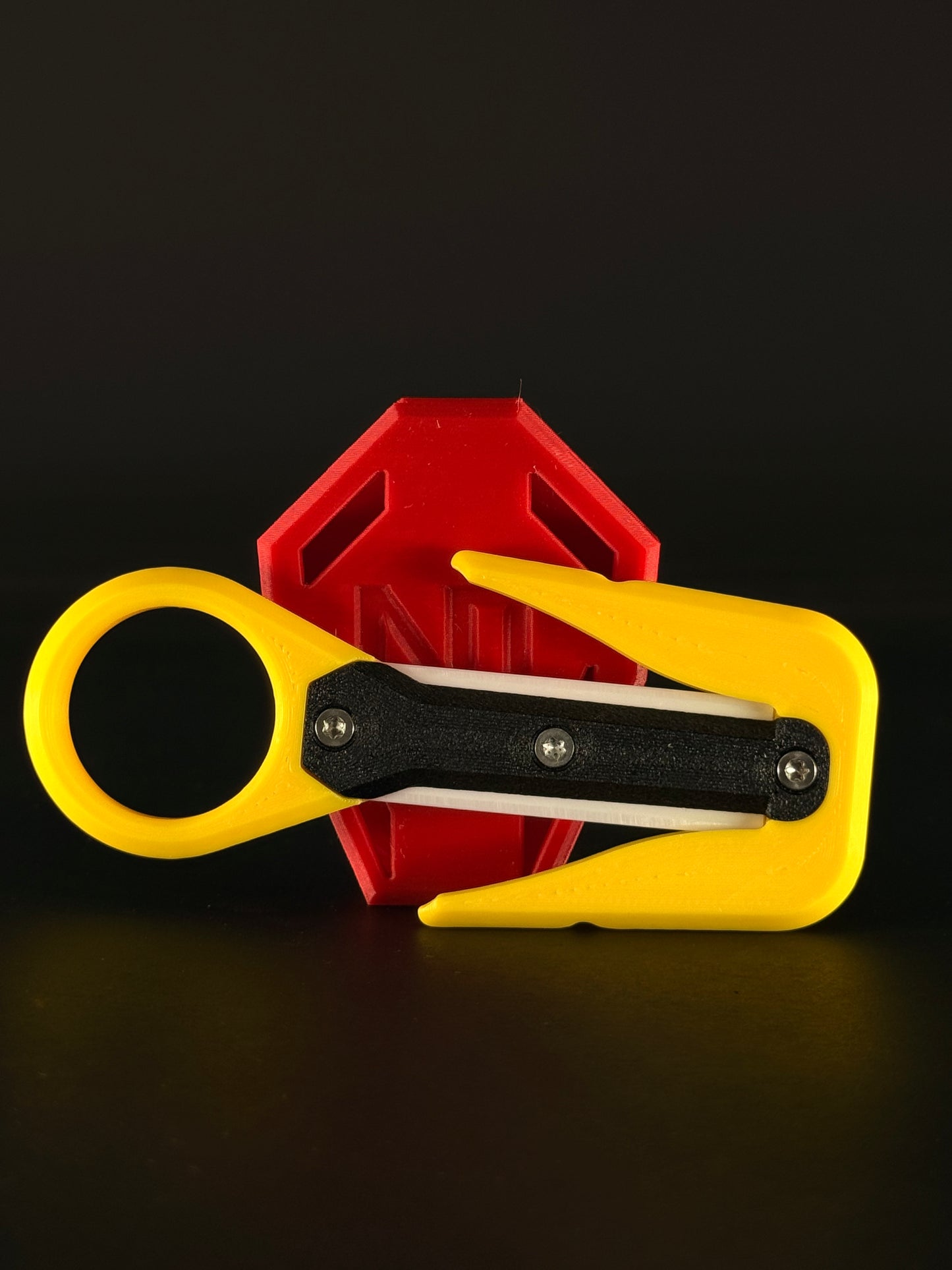 Mini line cutter