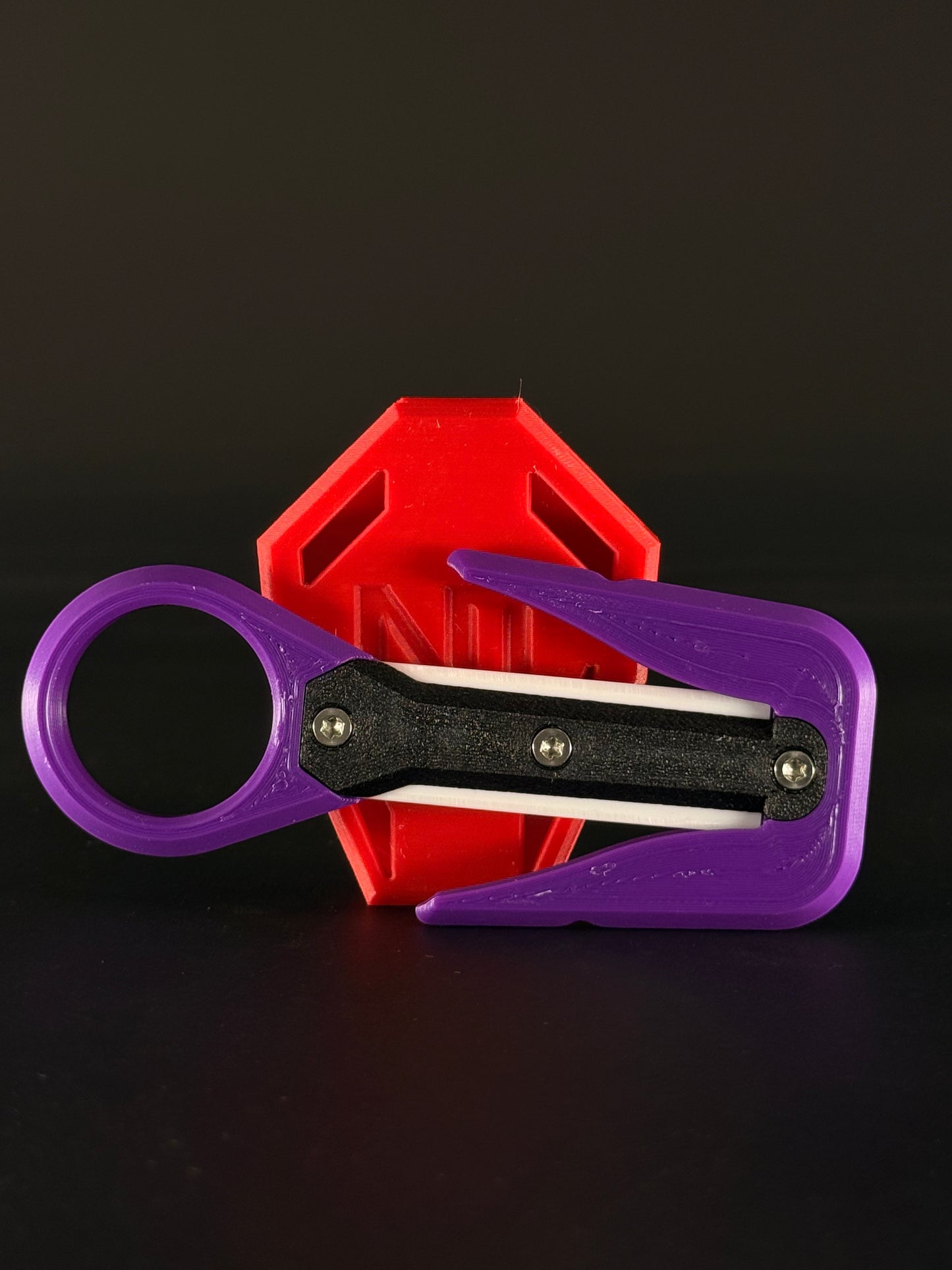 Mini line cutter