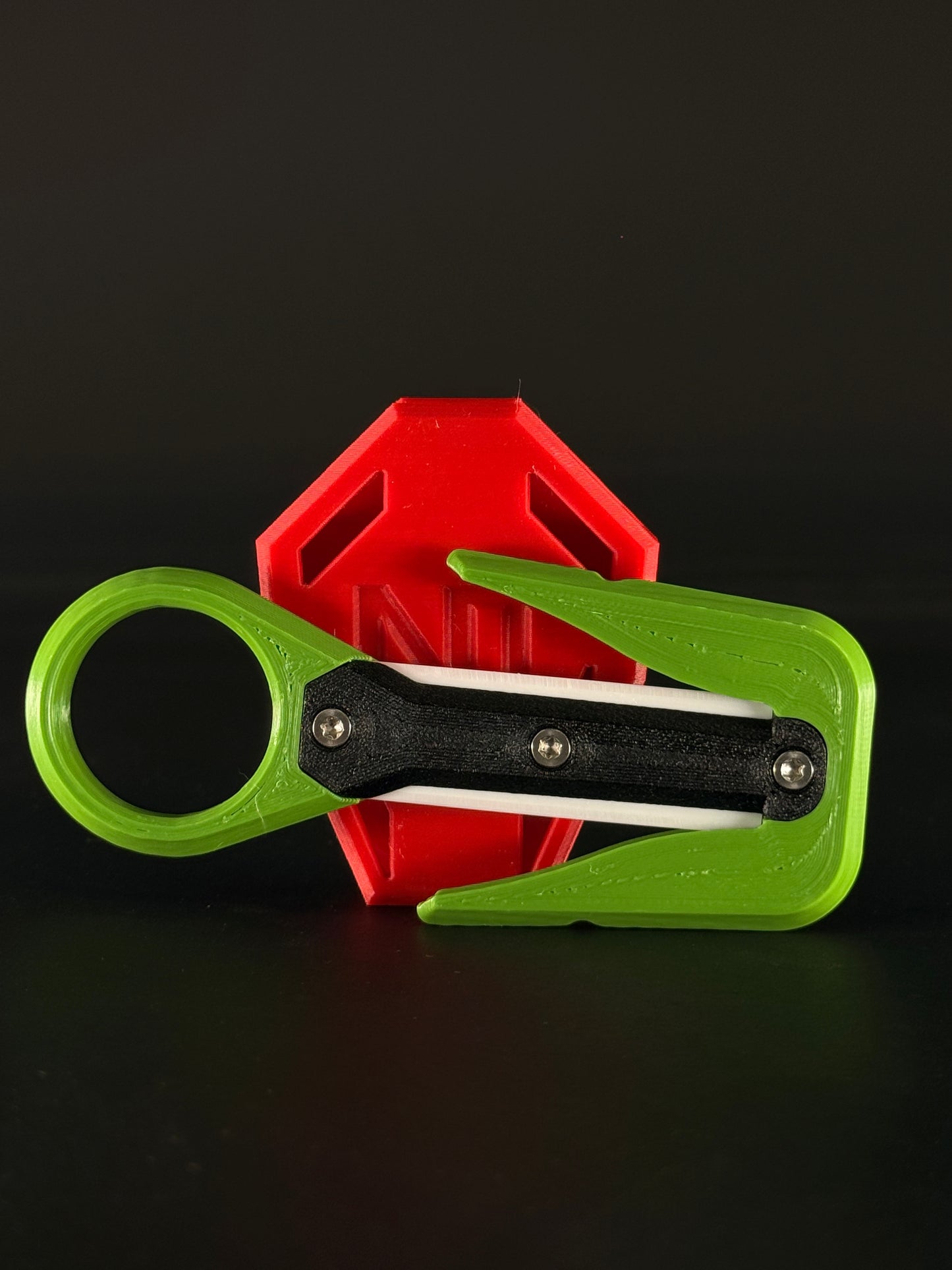 Mini line cutter