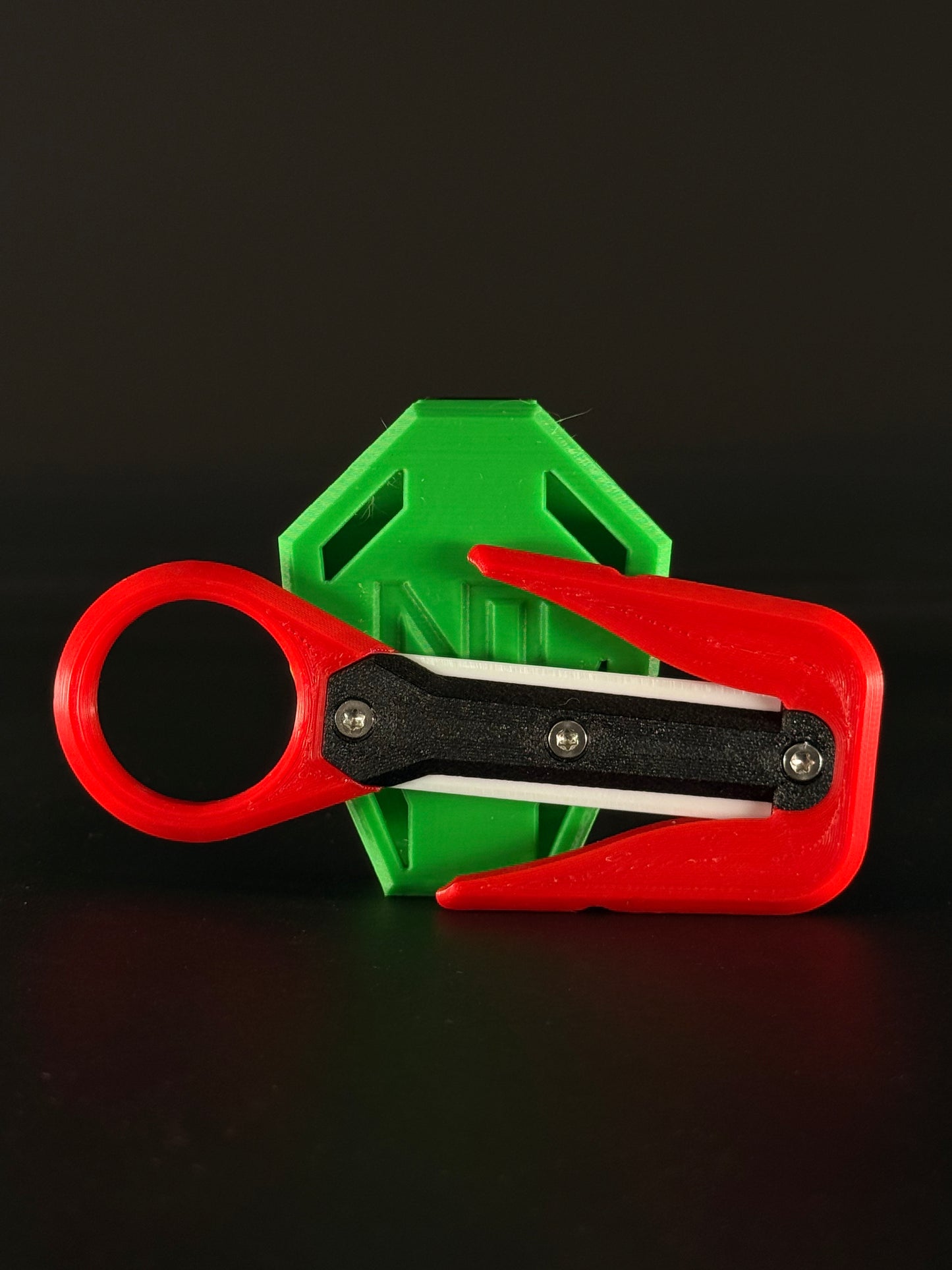 Mini line cutter
