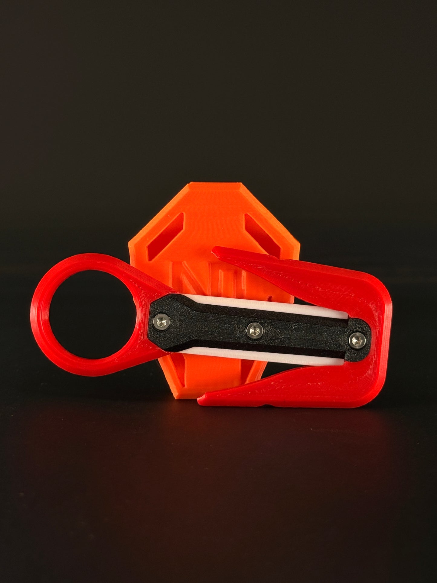 Mini line cutter