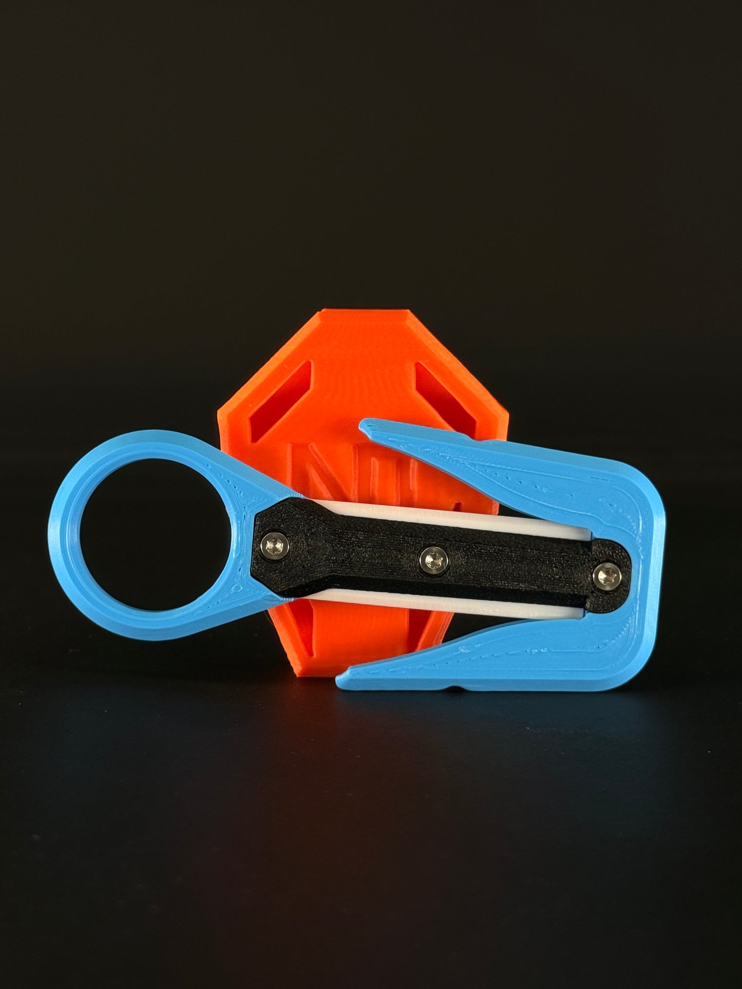 Mini line cutter