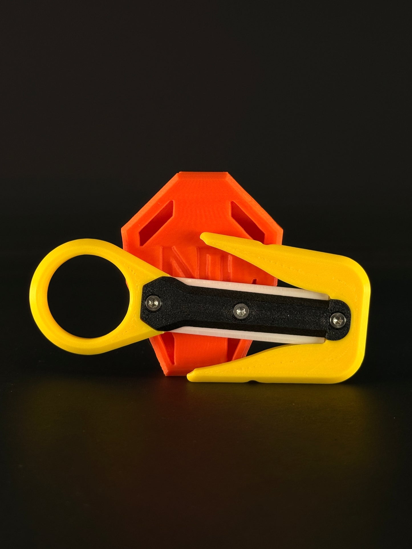 Mini line cutter