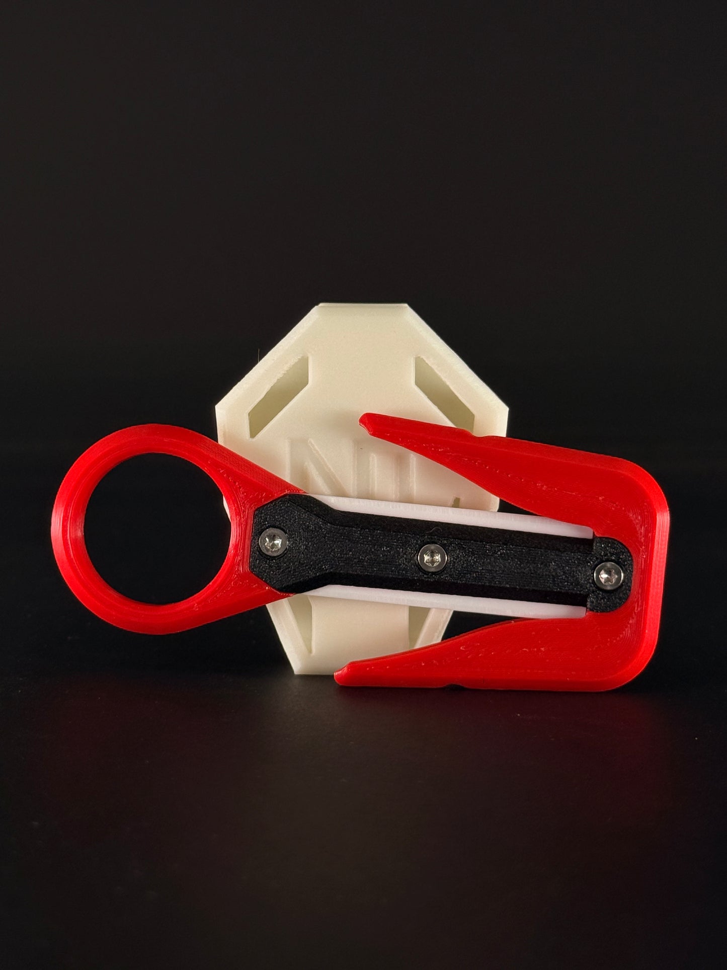 Mini line cutter