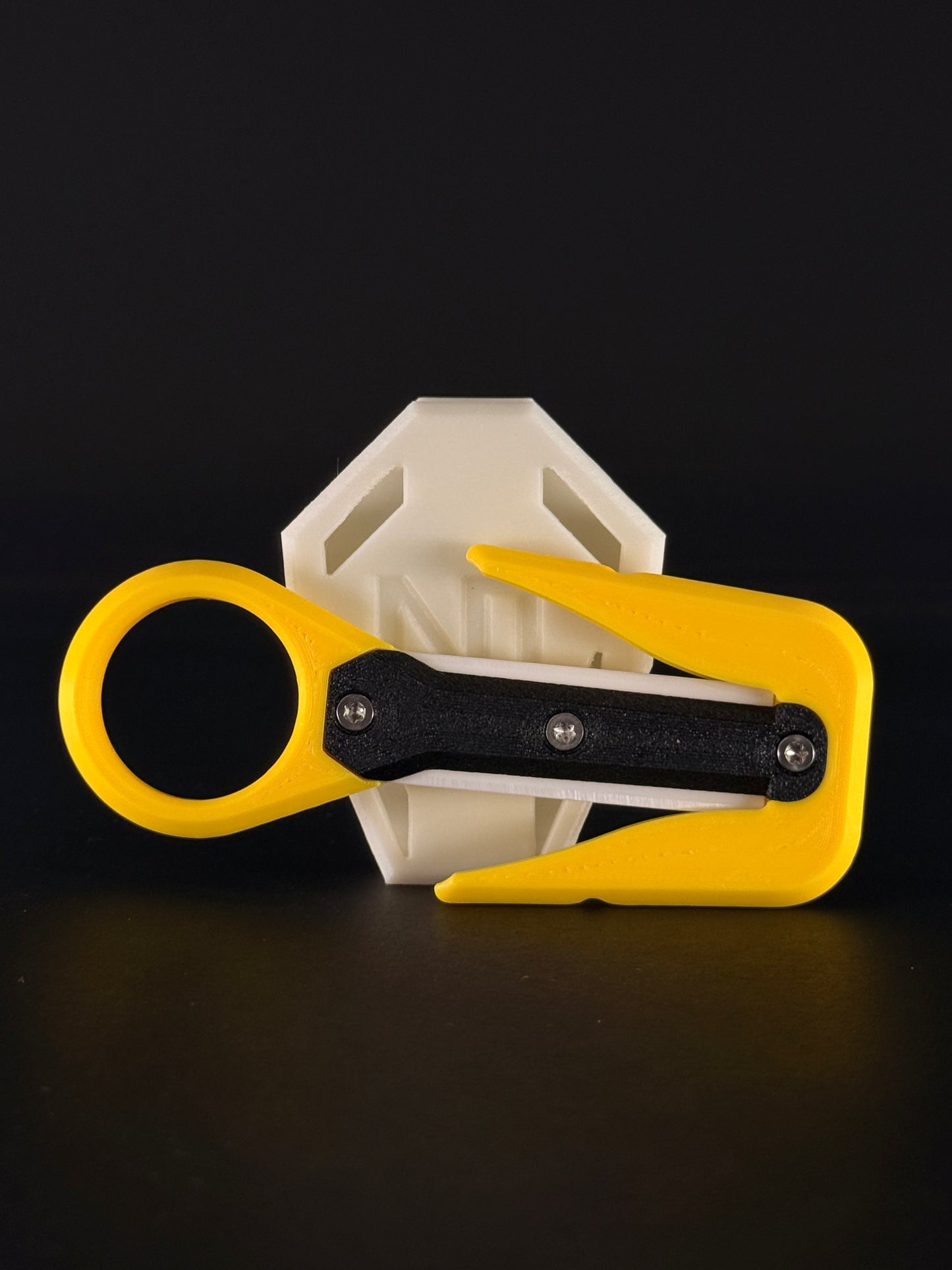 Mini line cutter
