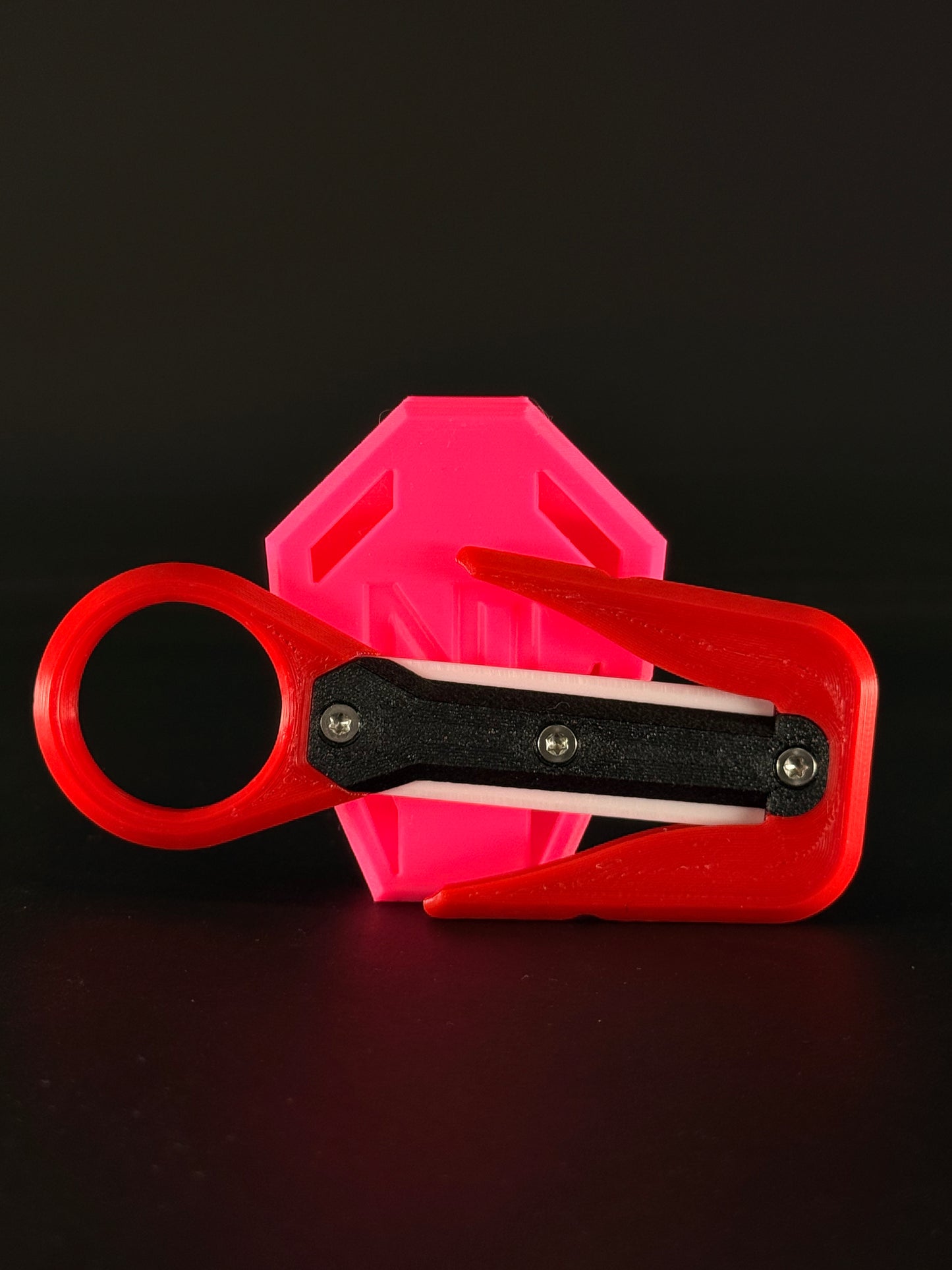 Mini line cutter