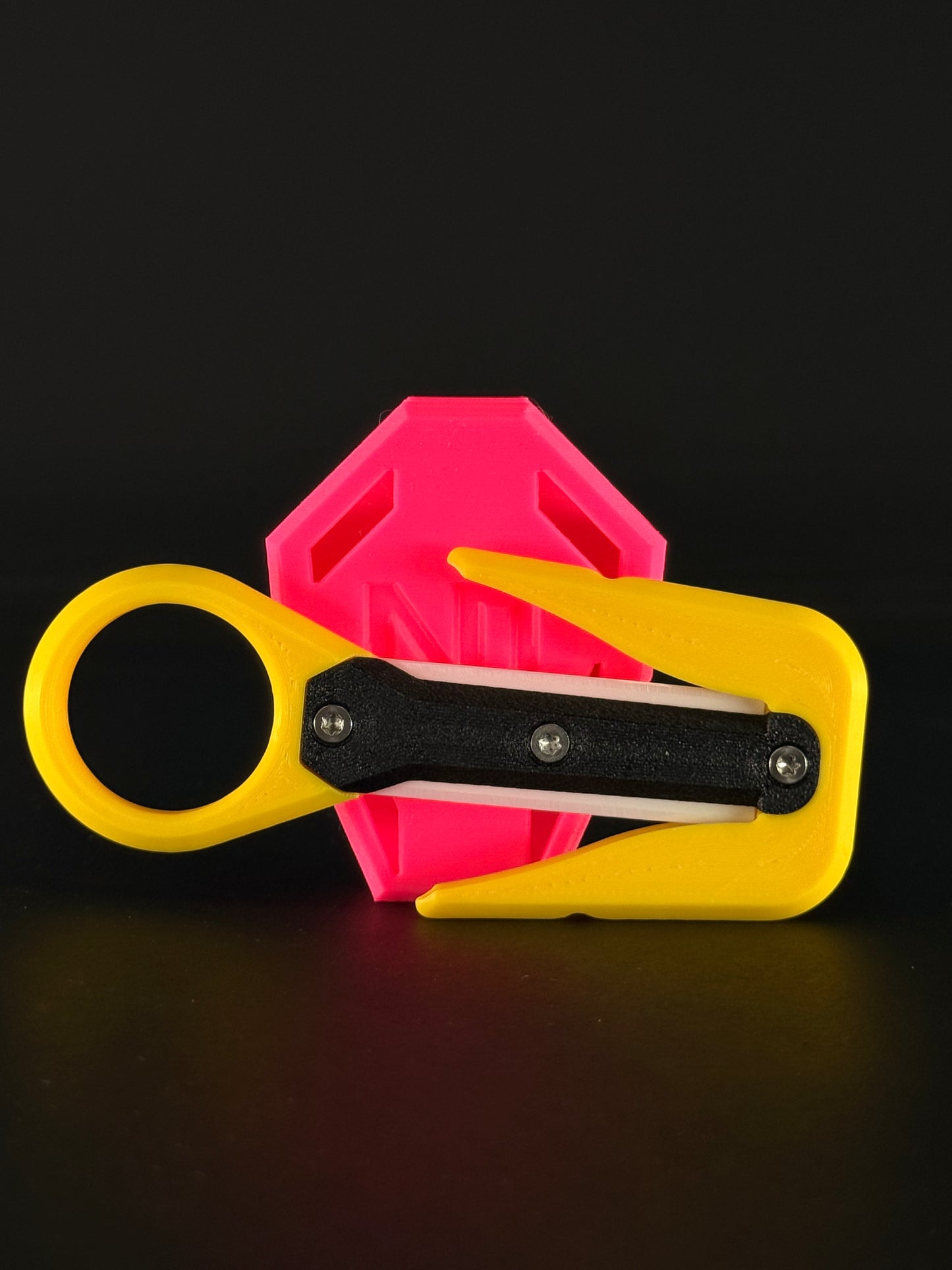 Mini line cutter