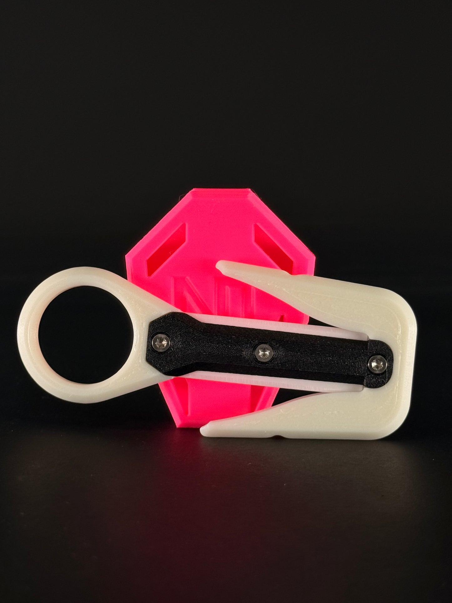 Mini line cutter