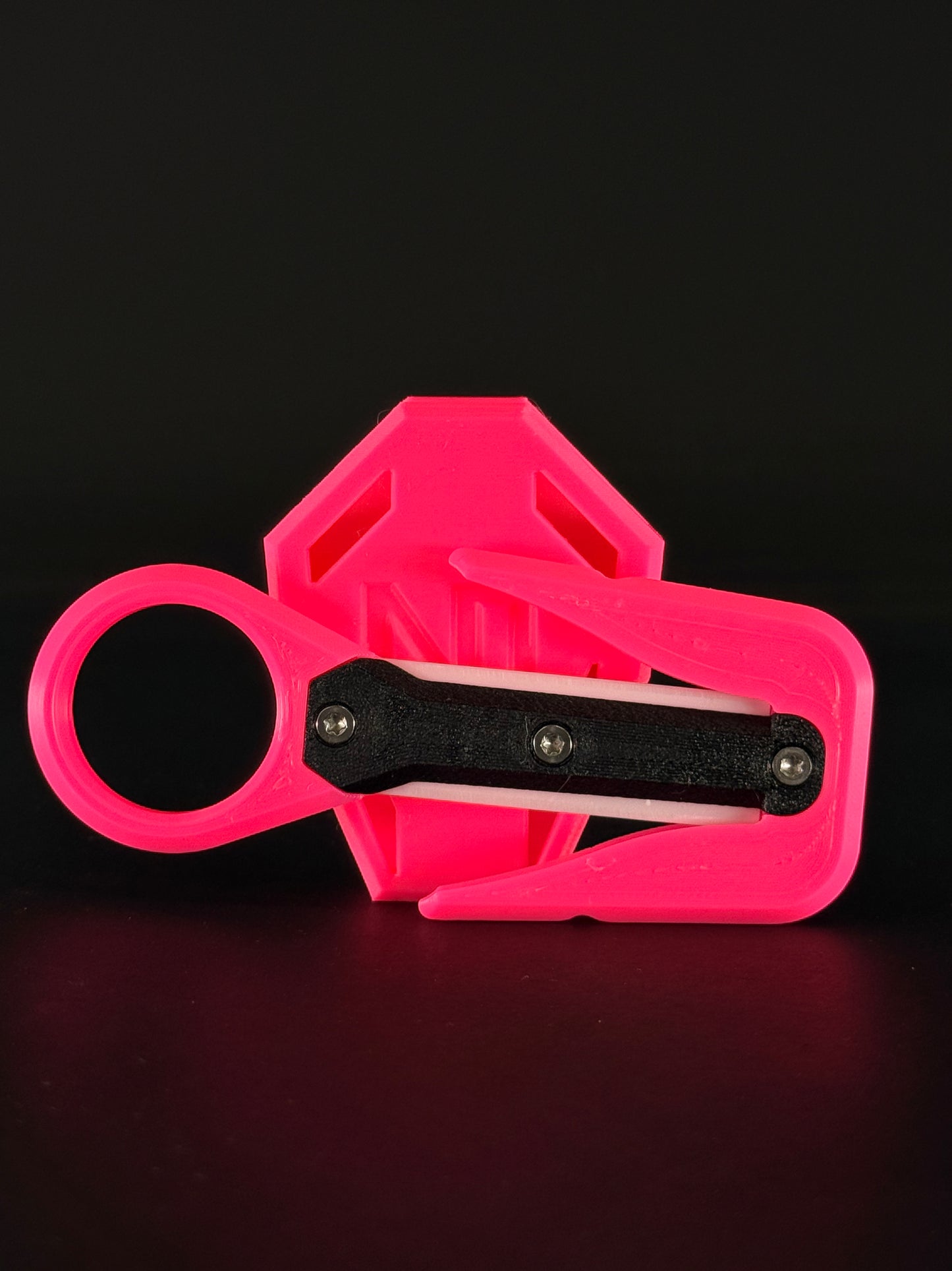 Mini line cutter