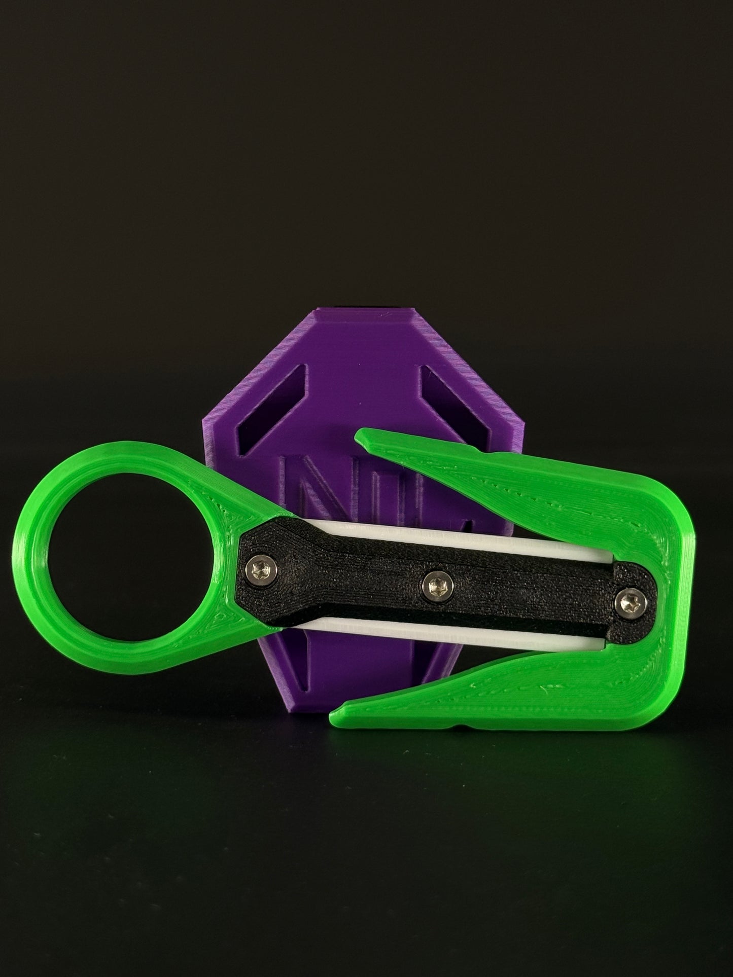 Mini line cutter