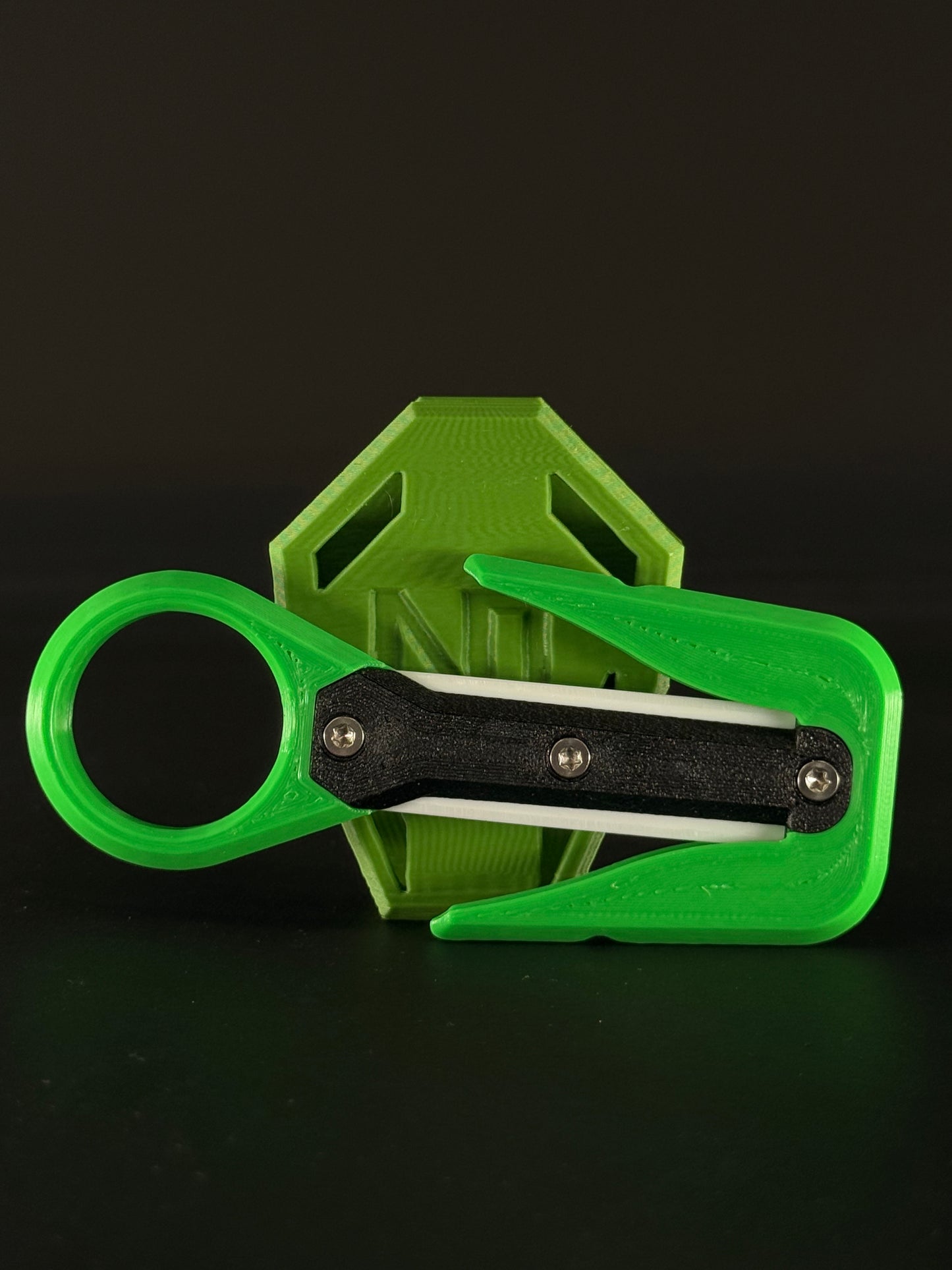 Mini line cutter