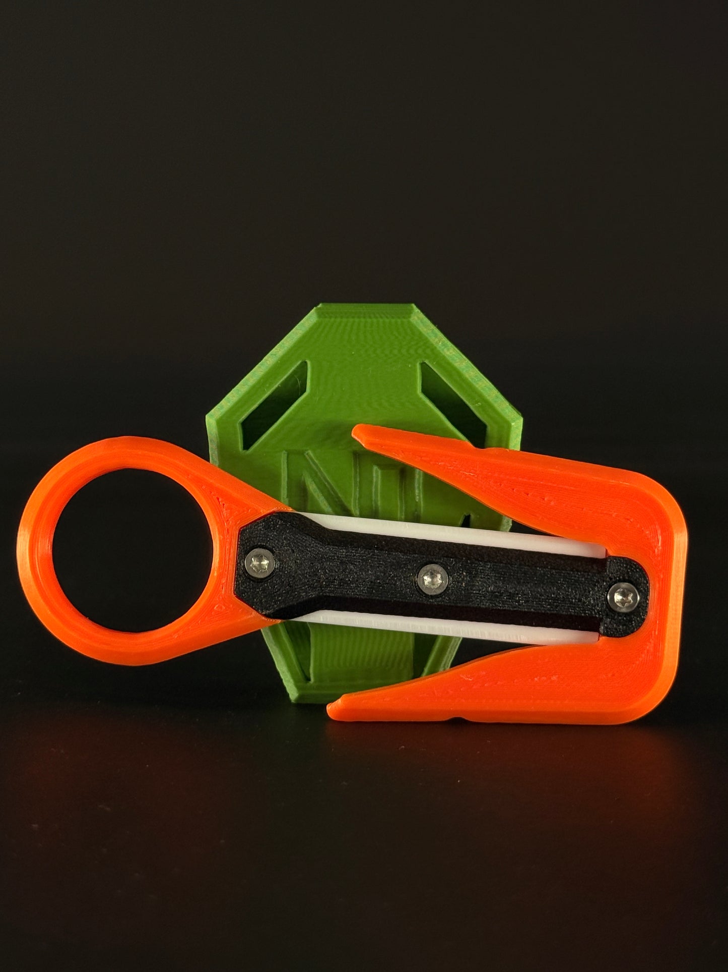 Mini line cutter