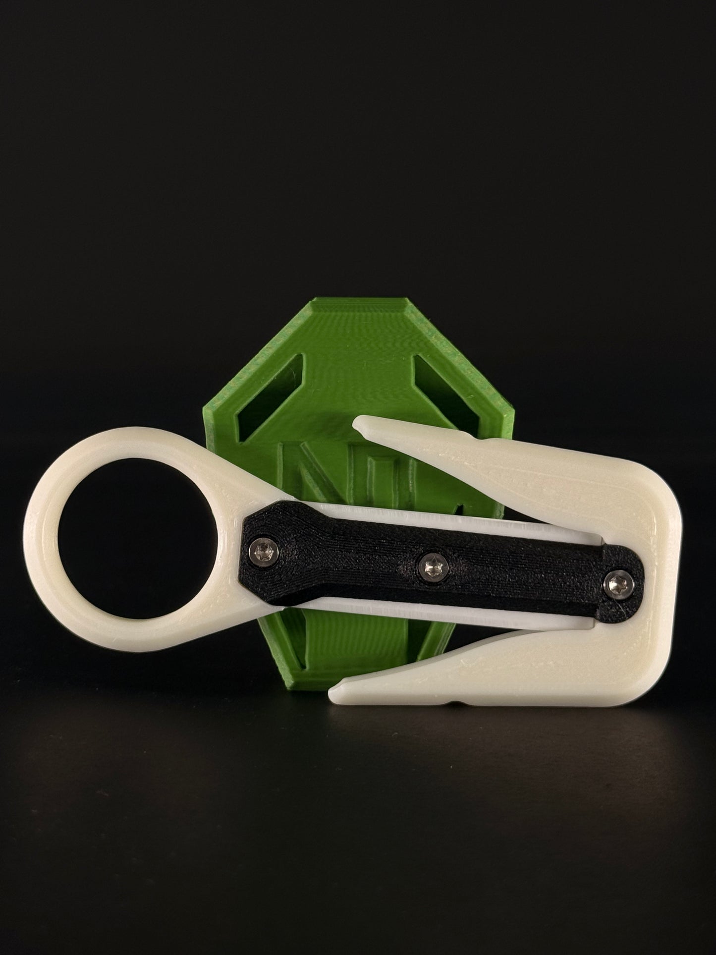 Mini line cutter