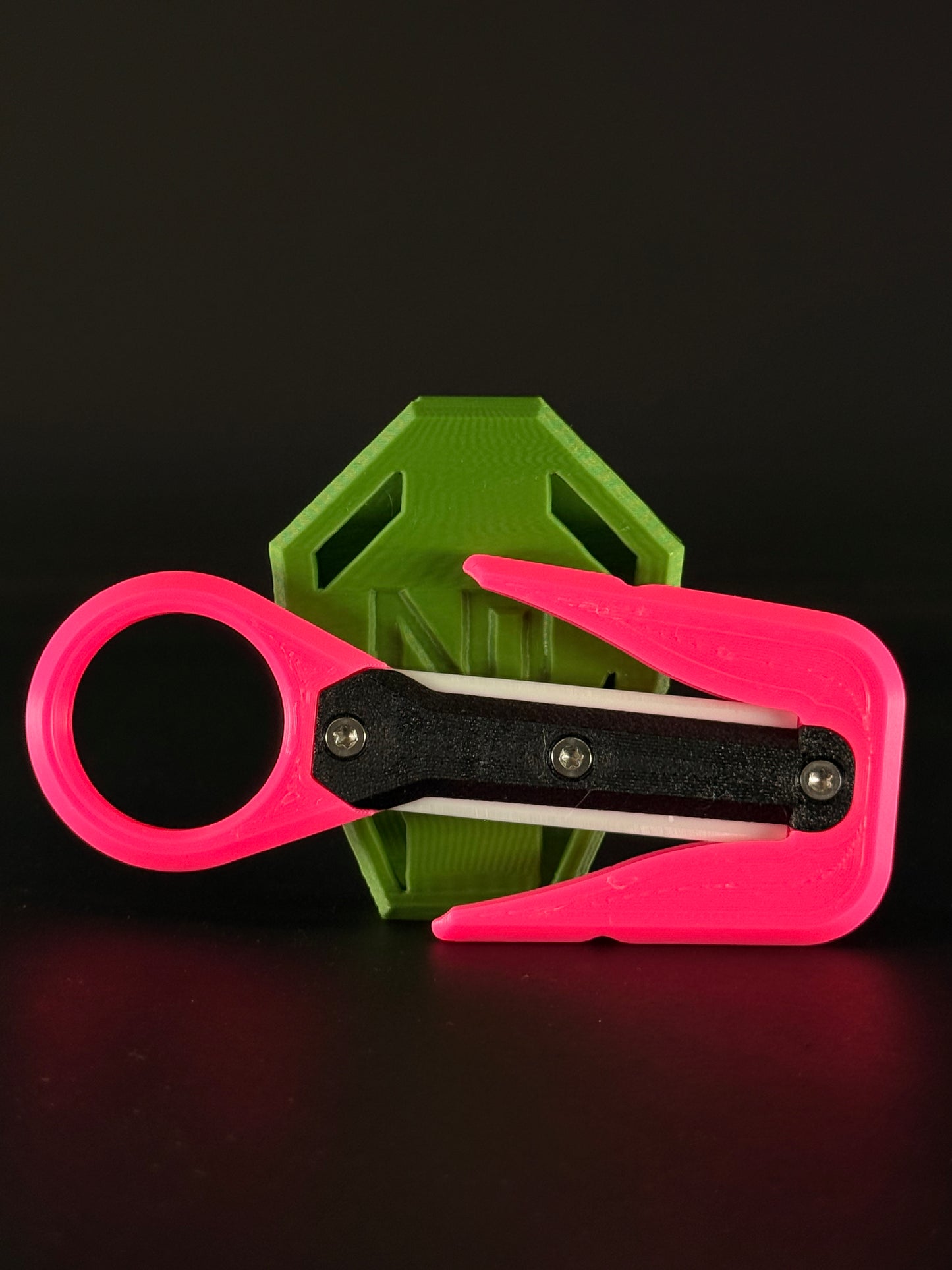 Mini line cutter