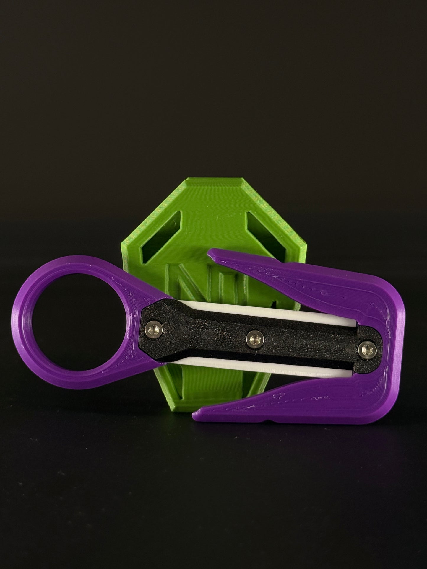 Mini line cutter