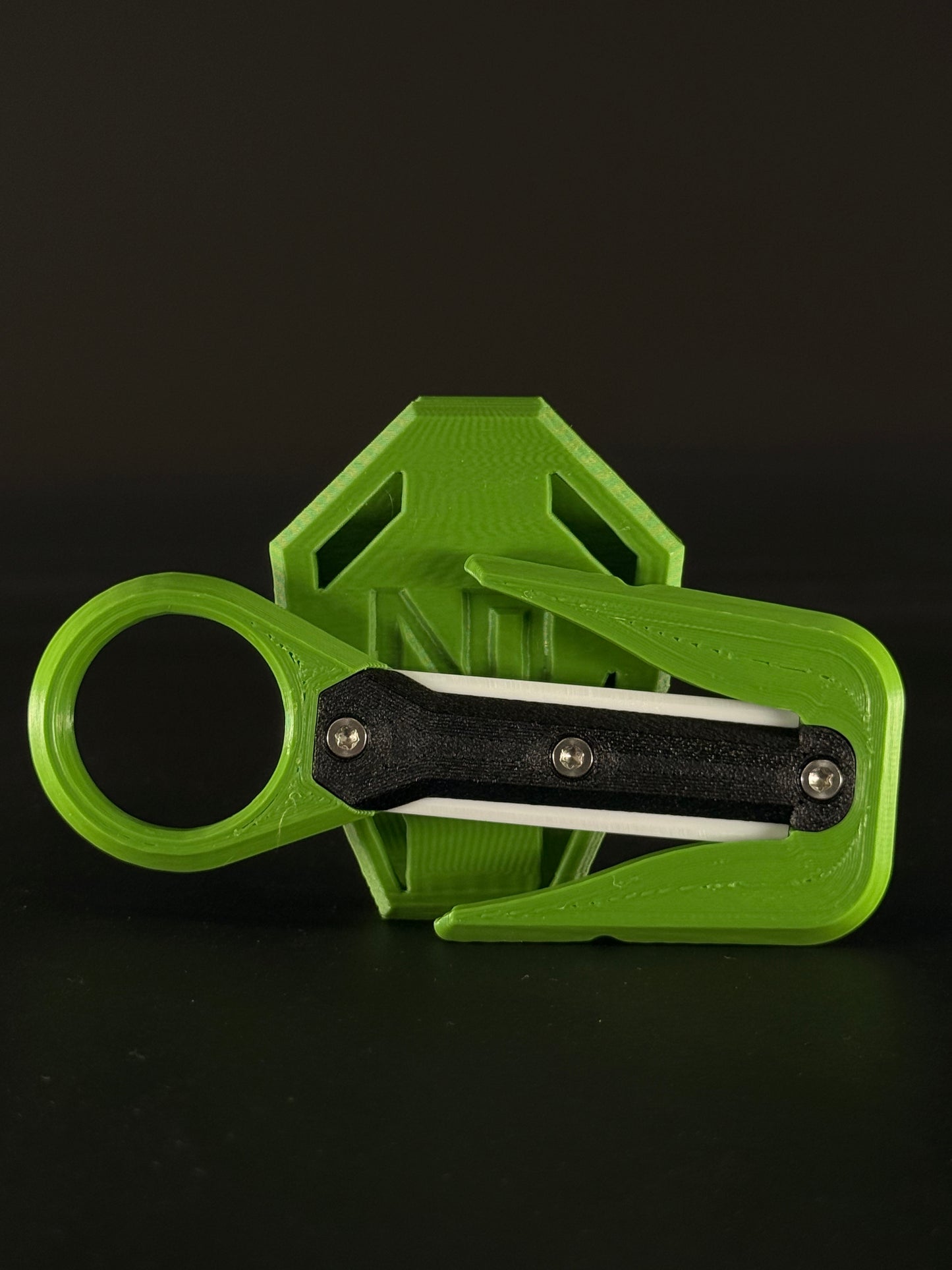 Mini line cutter
